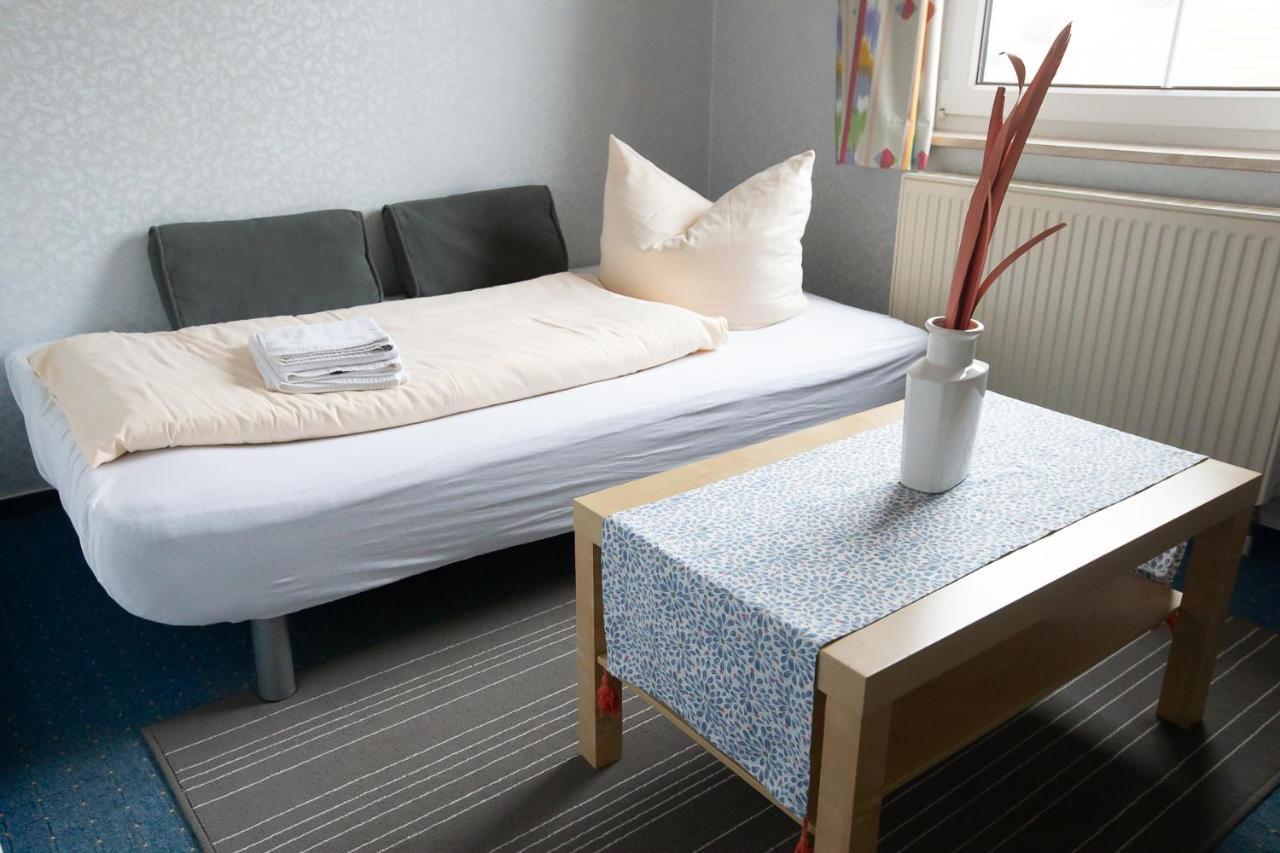 Dolgesheim Hotel Schlosshof מראה חיצוני תמונה