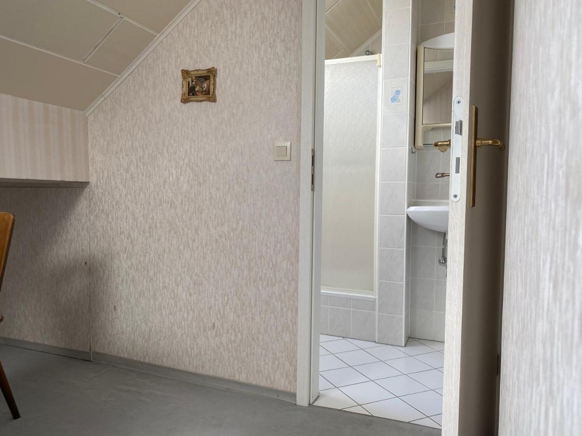 Dolgesheim Hotel Schlosshof מראה חיצוני תמונה